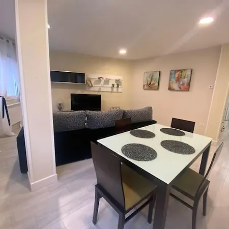 La Casa De Flores Appartement Ponferrada